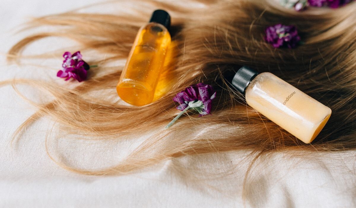 Batana Oil for Hair feature