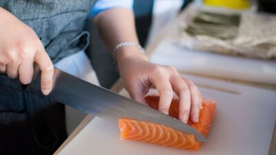 how-long-does-salmon-last-in-the-fridge