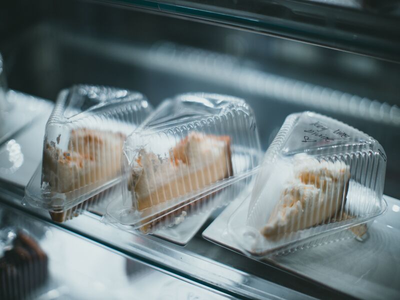 how-long-does-cheesecake-last-in-the-fridge