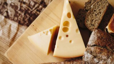 is-cheese-gluten-free-1