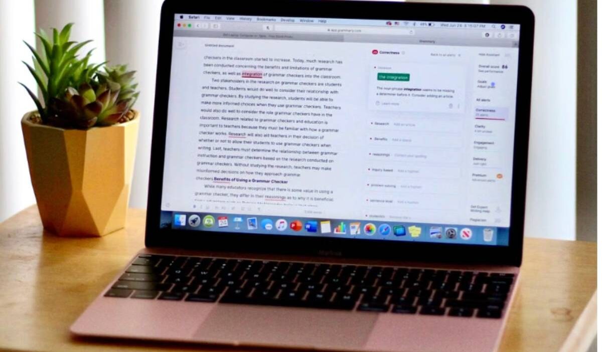 is-grammarly-free